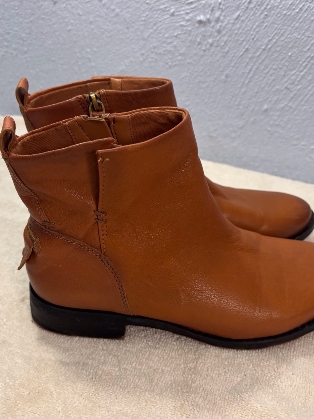 Franco Sarto Women’s  Tan Leather Ankle Boots with Side Zip SZ 9 M Vintage